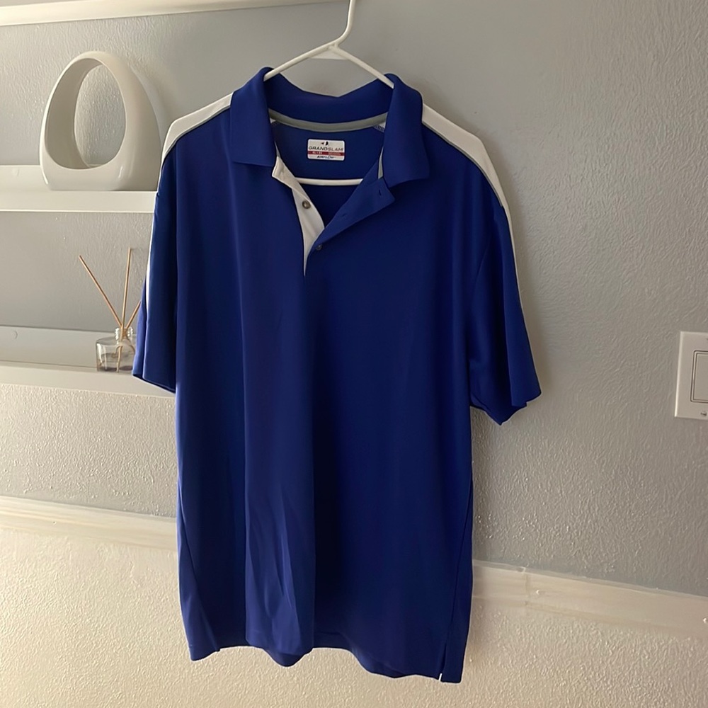 Collared tee